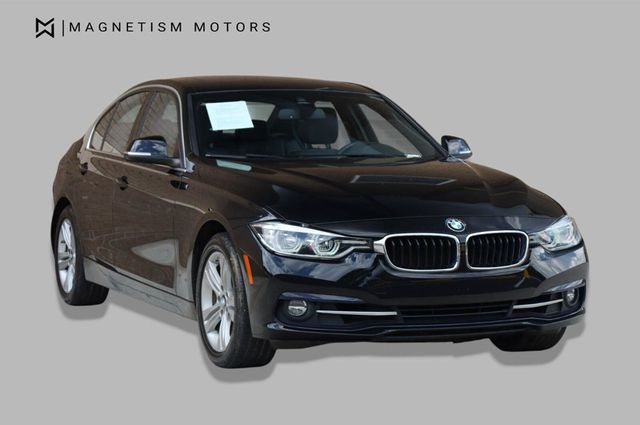 2018 BMW 3-Series 330i - 23055966 - 3