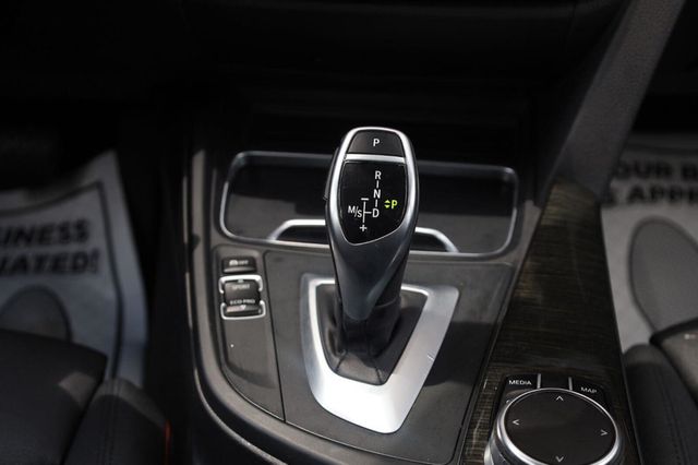 2018 BMW 3-Series 330i - 23055966 - 40