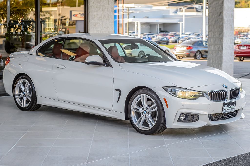 2018 BMW 4 Series 430i CONVERTIBLE - WHITE ON RED - NAV - BACKUP CAM - BEAUTIFUL - 23096161 - 3