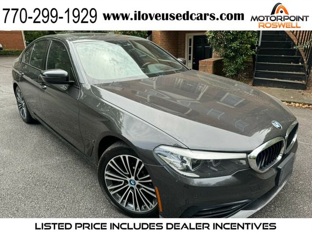 2018 BMW 5 Series 530e iPerformance Plug-In Hybrid - 22581088 - 0