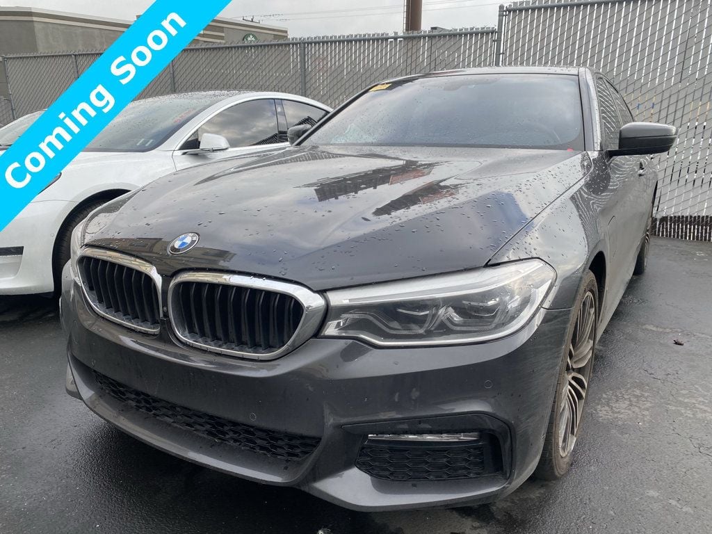 2018 BMW 5 Series 530e iPerformance Plug-In Hybrid - 22772953 - 2