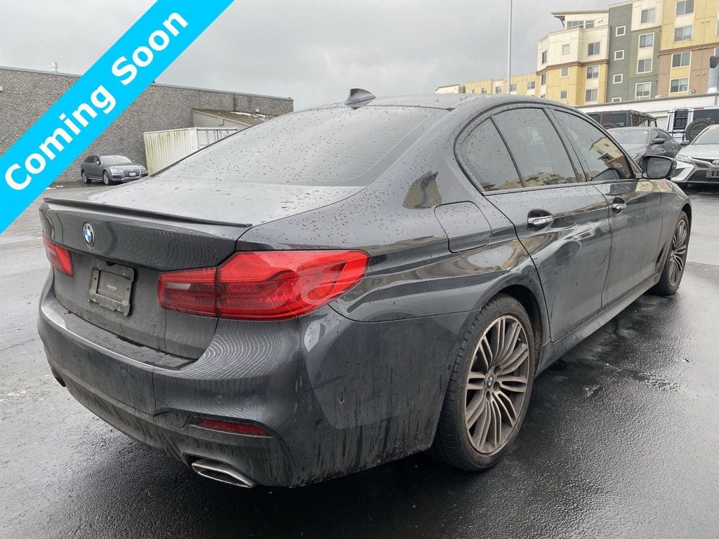 2018 BMW 5 Series 530e iPerformance Plug-In Hybrid - 22772953 - 4