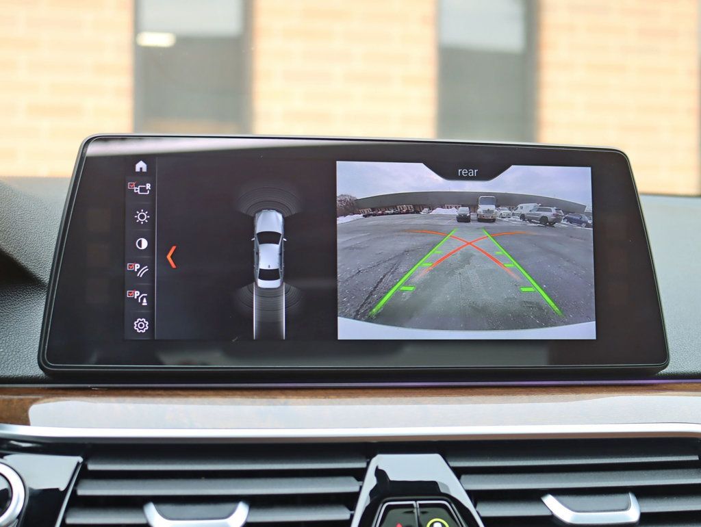 2018 BMW 5 Series 530e xDrive iPerformance Plug-In Hybrid - 22958222 - 15