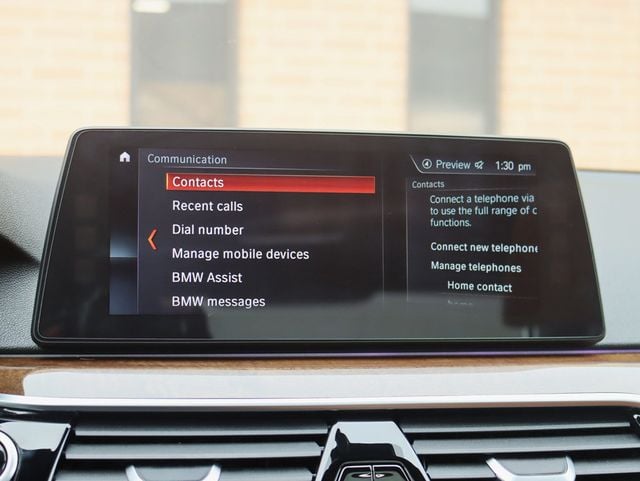 2018 BMW 5 Series 530e xDrive iPerformance Plug-In Hybrid - 22958222 - 17