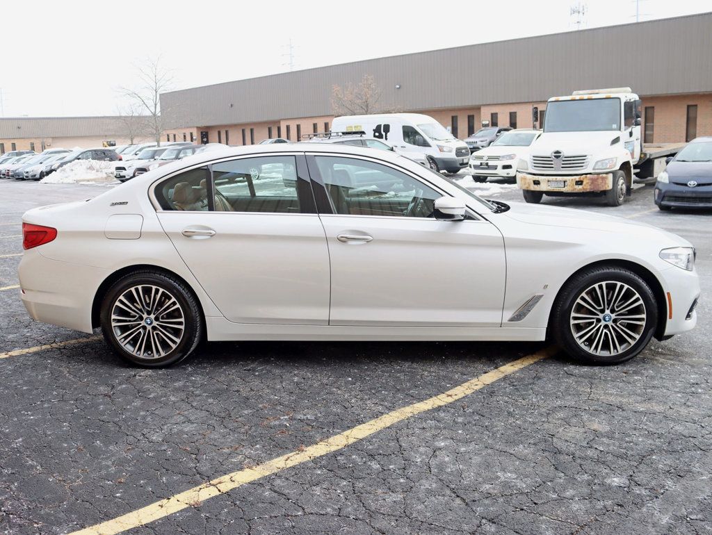 2018 BMW 5 Series 530e xDrive iPerformance Plug-In Hybrid - 22958222 - 8
