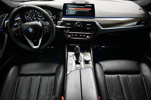 2018 BMW 5 Series 530e xDrive iPerformance Plug-In Hybrid - 23074785 - 13