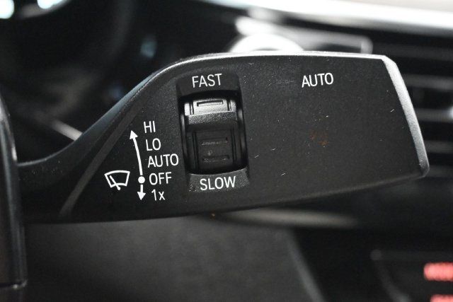 2018 BMW 5 Series 530e xDrive iPerformance Plug-In Hybrid - 23074785 - 18