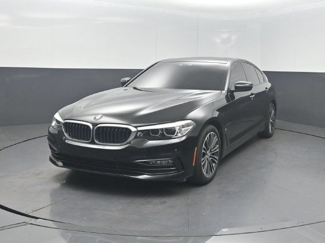 2018 BMW 5 Series 530e xDrive iPerformance Plug-In Hybrid - 23074785 - 1