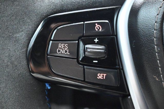 2018 BMW 5 Series 530e xDrive iPerformance Plug-In Hybrid - 23074785 - 20