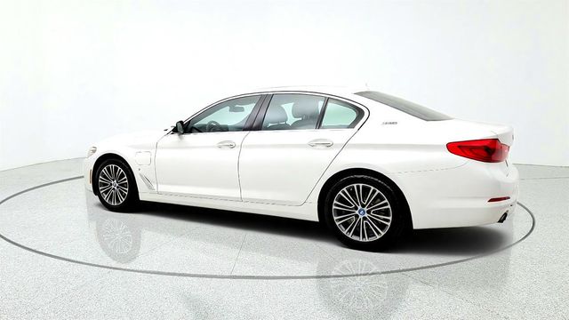 2018 BMW 5 Series 530e xDrive iPerformance Plug-In Hybrid w/ Luxury Pkg - 23079276 - 6