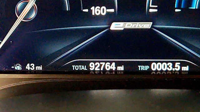 2018 BMW 5 Series 530e xDrive iPerformance Plug-In Hybrid w/ Luxury Pkg - 23079276 - 15