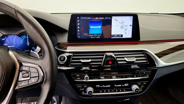 2018 BMW 5 Series 530e xDrive iPerformance Plug-In Hybrid w/ Luxury Pkg - 23079276 - 17