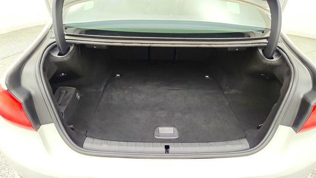 2018 BMW 5 Series 530e xDrive iPerformance Plug-In Hybrid w/ Luxury Pkg - 23079276 - 21