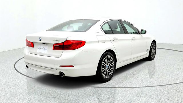 2018 BMW 5 Series 530e xDrive iPerformance Plug-In Hybrid w/ Luxury Pkg - 23079276 - 4