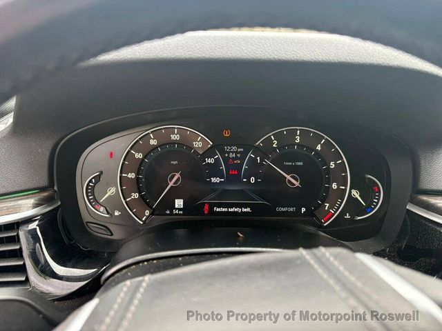 2018 BMW 5 Series 530i - 23025895 - 10