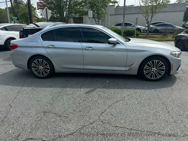 2018 BMW 5 Series 530i - 23025895 - 7
