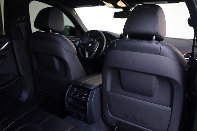 2018 BMW 5 Series 530i - 23045919 - 23