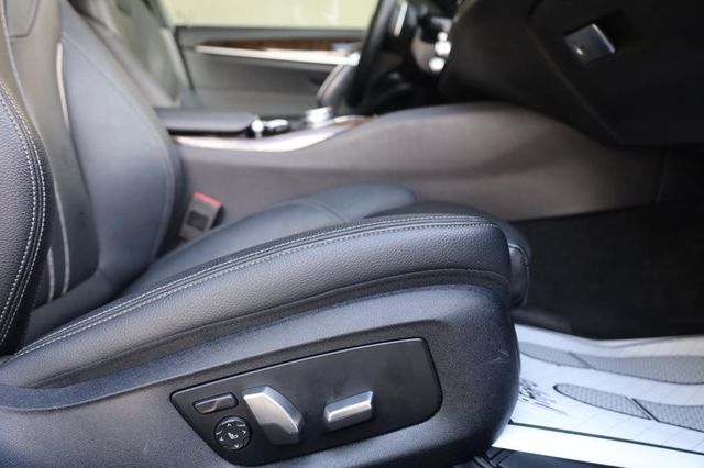 2018 BMW 5 Series 530i - 23045919 - 30