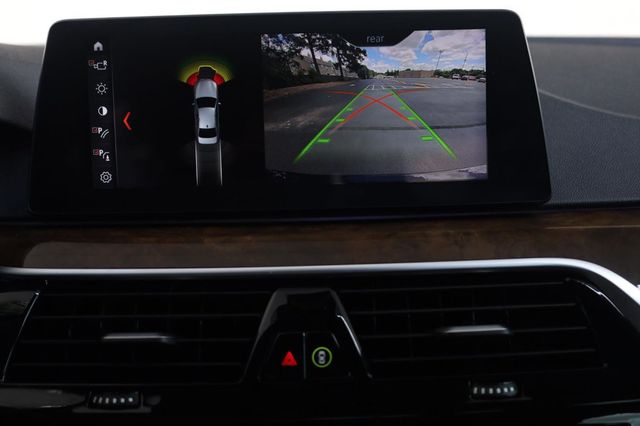 2018 BMW 5 Series 530i - 23045919 - 41