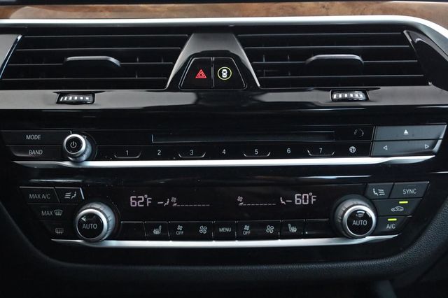 2018 BMW 5 Series 530i - 23045919 - 47