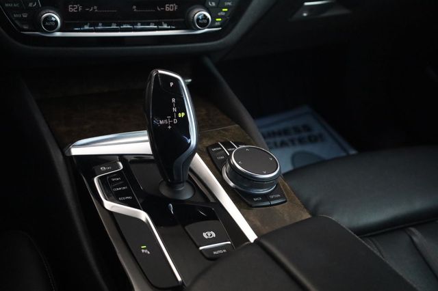 2018 BMW 5 Series 530i - 23045919 - 48