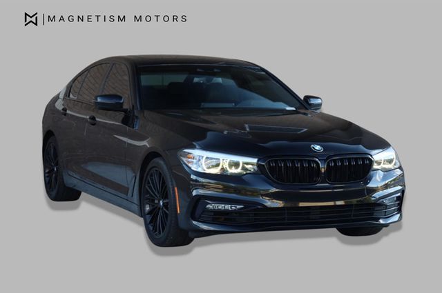 2018 BMW 5 Series 530i - 23045919 - 4