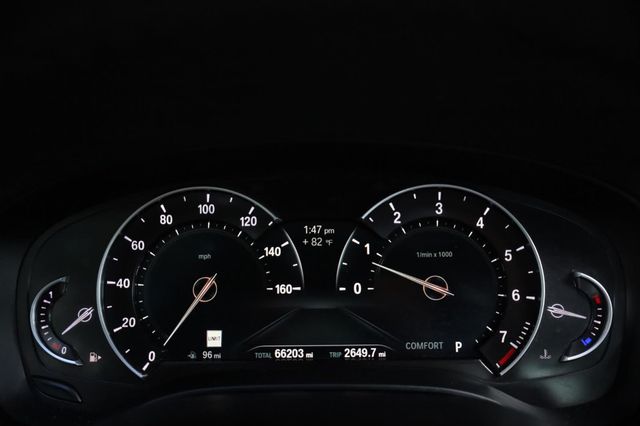 2018 BMW 5 Series 530i - 23045919 - 52