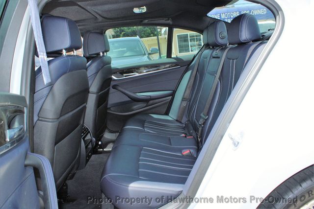 2018 BMW 5 Series 530i - 23067678 - 9