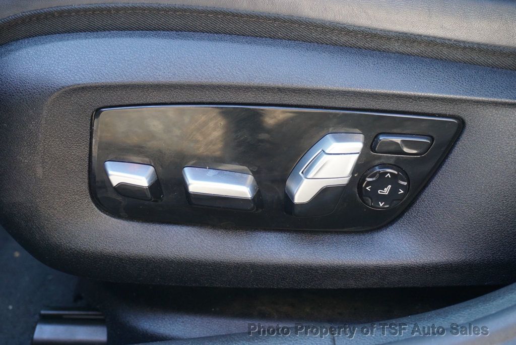 2018 BMW 5 Series 530i - 22975378 - 37