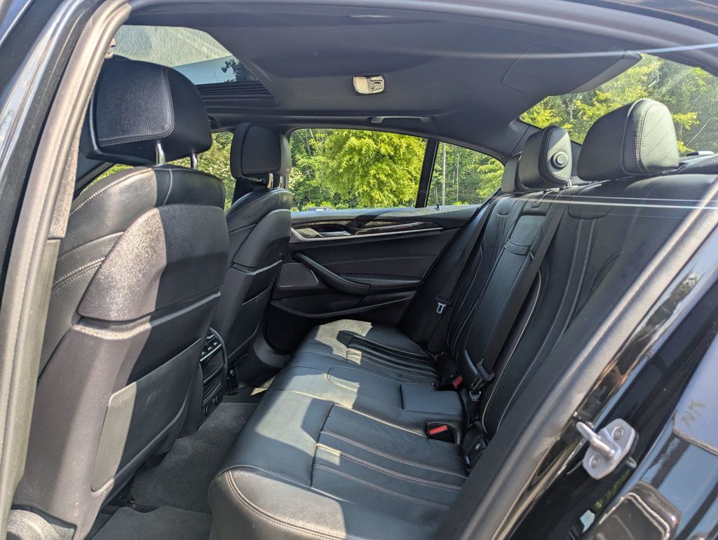 2018 Bmw 530i Sedan photo 15