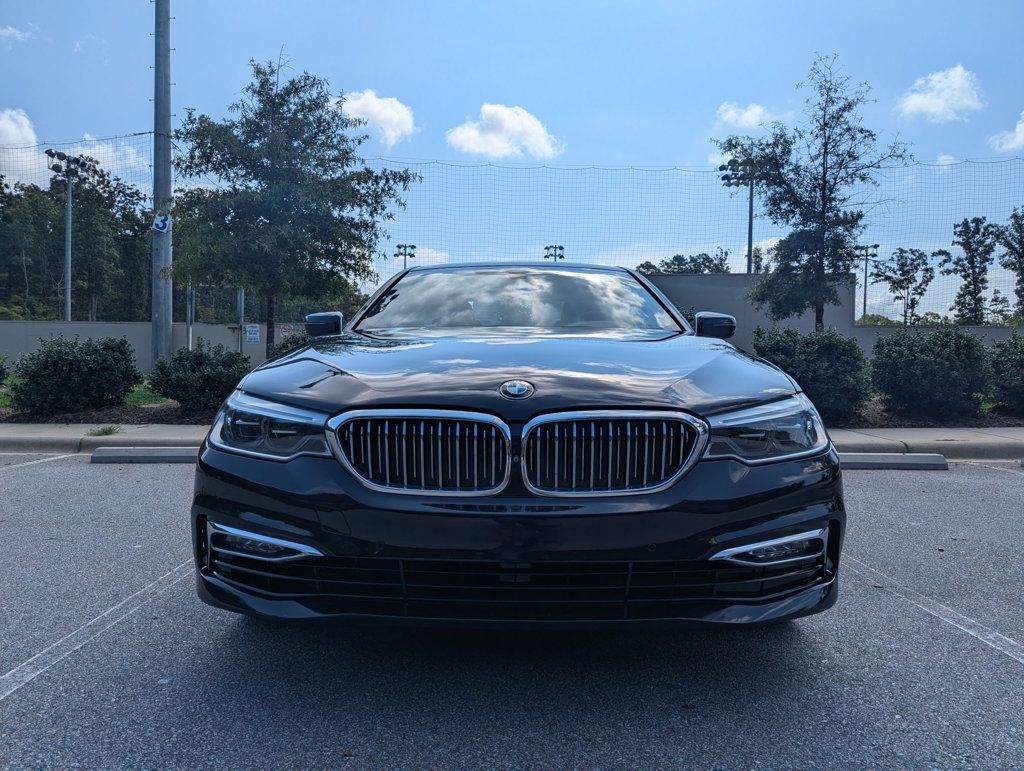 2018 Bmw 530i Sedan photo 3