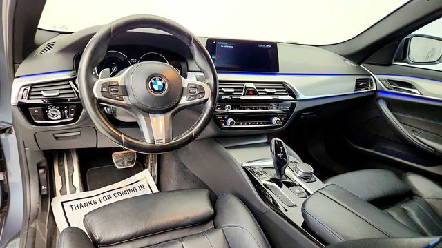 2018 BMW 5 Series 530i Sedan w/ M Sport Package - 23082283 - 11