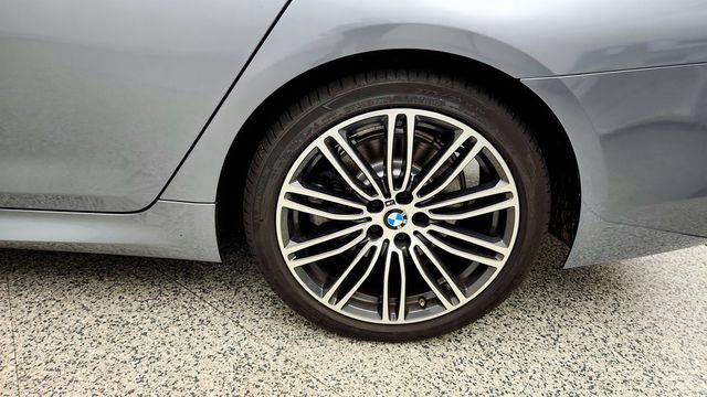 2018 BMW 5 Series 530i Sedan w/ M Sport Package - 23082283 - 8