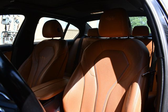 2018 BMW 5 Series 530i xDrive - 23036911 - 19