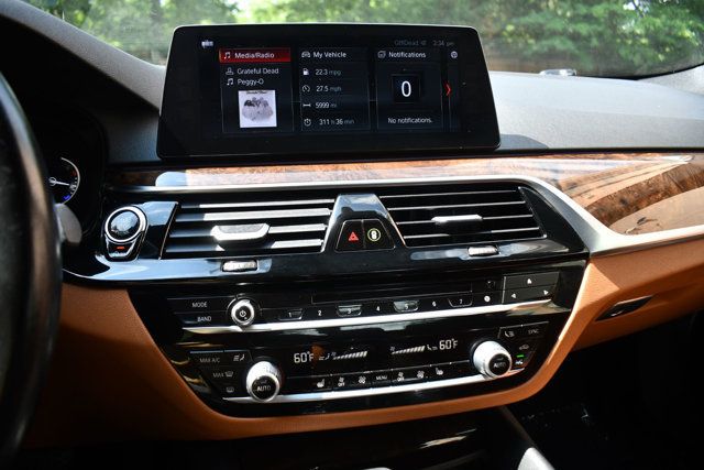 2018 BMW 5 Series 530i xDrive - 23036911 - 24