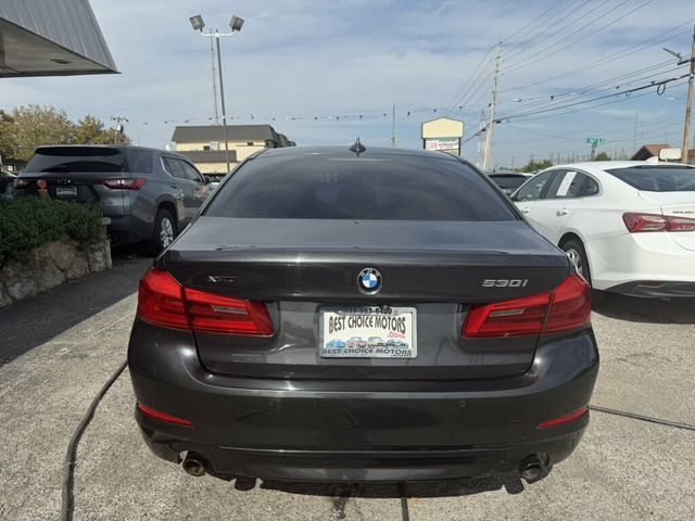 2018 BMW 5 Series 530i xDrive - 23099974 - 10