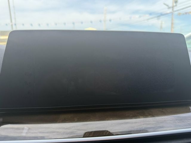 2018 BMW 5 Series 530i xDrive - 23099974 - 24