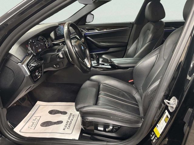 2018 BMW 5 Series 530i xDrive - 23030937 - 14