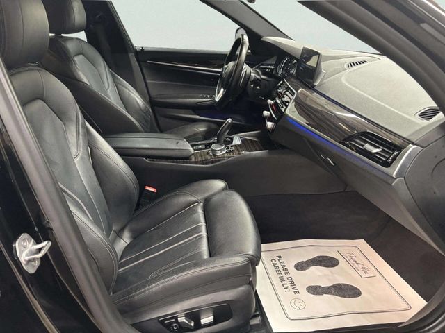 2018 BMW 5 Series 530i xDrive - 23030937 - 21