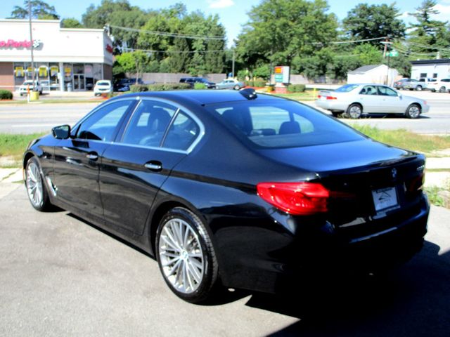 2018 BMW 5 Series 530i xDrive - 23081103 - 9
