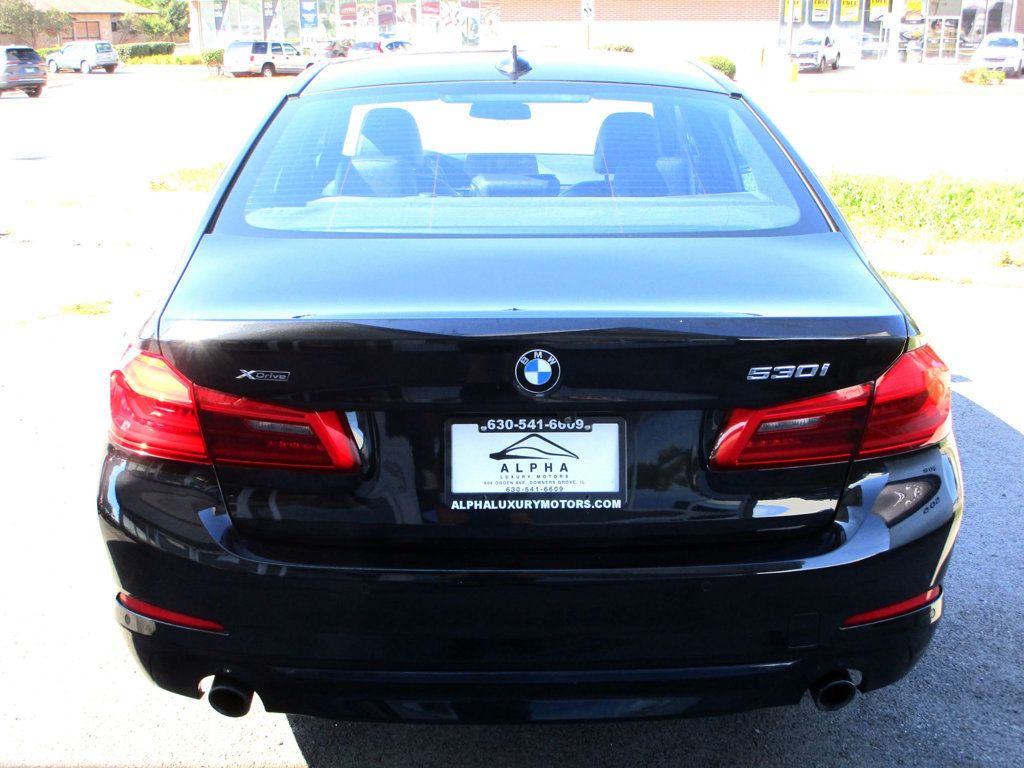 2018 BMW 5 Series 530i xDrive - 23081103 - 8