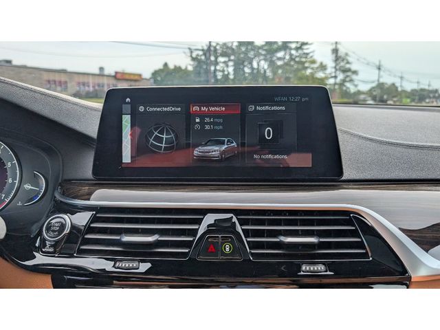 2018 BMW 5 Series 530i xDrive - 22921226 - 24