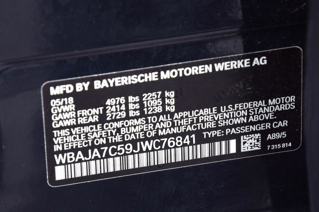 2018 BMW 5 Series 530i xDrive - 21095817 - 26