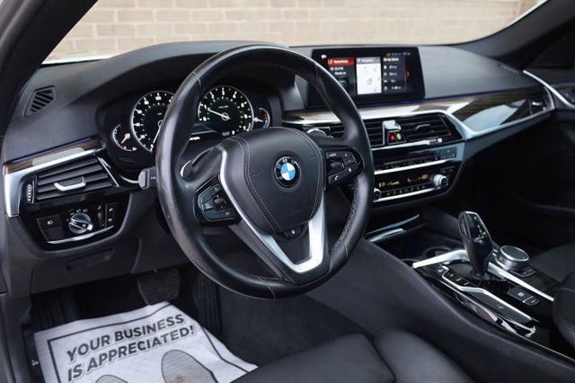 2018 BMW 5 Series 530i xDrive - 23062693 - 12