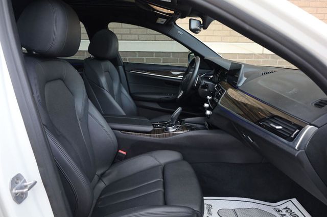 2018 BMW 5 Series 530i xDrive - 23062693 - 23