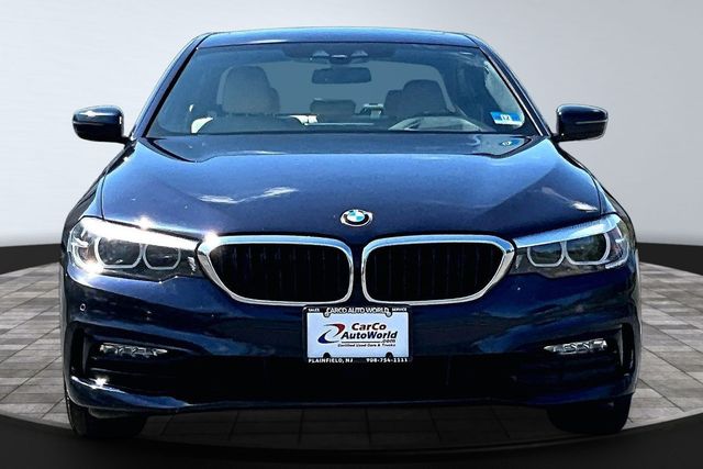 2018 BMW 5 Series 530i xDrive - 23079948 - 1