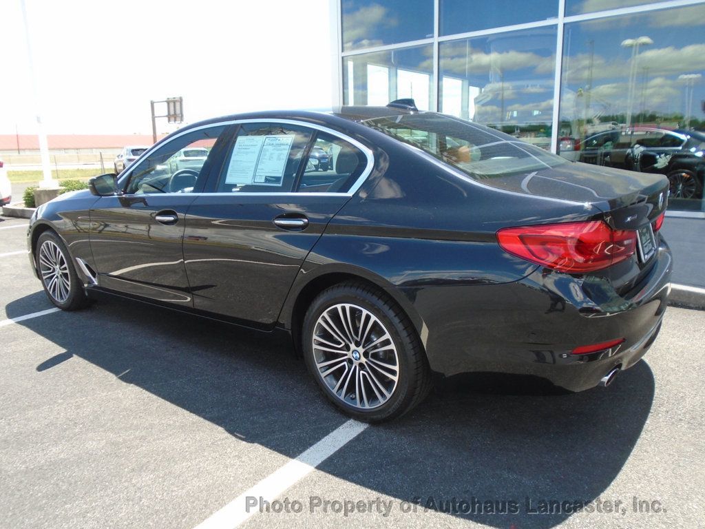 2018 BMW 5 Series 530i xDrive - 22501675 - 5