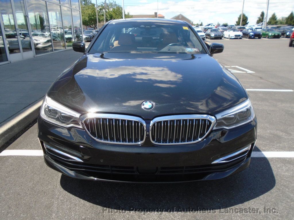 2018 BMW 5 Series 530i xDrive - 22501675 - 8