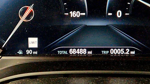 2018 BMW 5 Series 530i xDrive Sedan w/ Dakota Leather Upholstery - 23013568 - 15