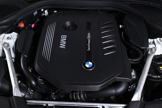 2018 BMW 5 Series 540i - 22943337 - 22